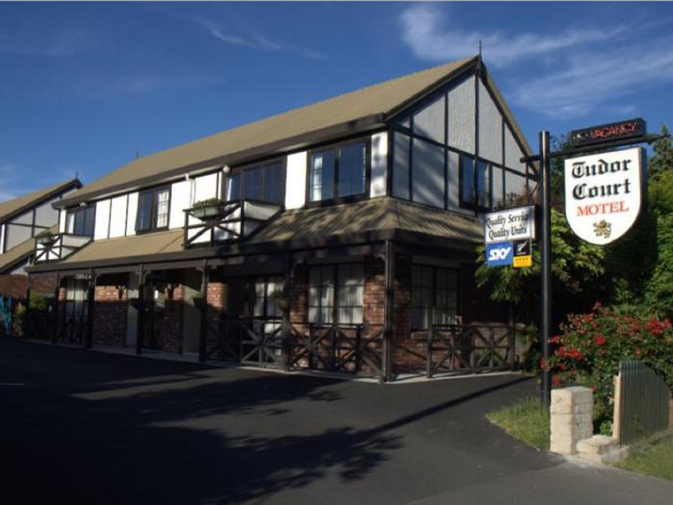 Tudor Court Motel Christchurch Kültér fotó